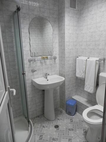 Фото номера Двухместный номер с 1 кроватью Отель Hotel Zimbru г. Клуж-Напока 7