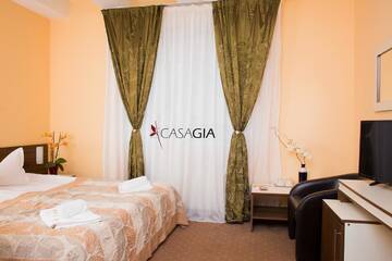 Фото номера Двухместный номер с 1 кроватью Гостевой дом Pension Casa Gia г. Клуж-Напока 5