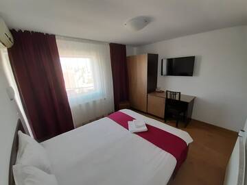 Фото номера Двухместный номер с 1 кроватью Гостевой дом Pension Cluj г. Клуж-Напока 2