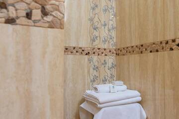 Фото номера Полулюкс Отель West City Hotel г. Клуж-Напока 5
