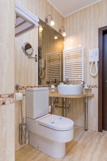 Фото номера Полулюкс Отель West City Hotel г. Клуж-Напока 6