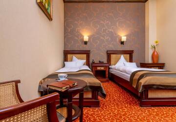 Фото номера Двухместный номер с 2 отдельными кроватями Отель West City Hotel г. Клуж-Напока 5