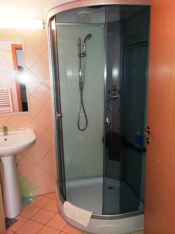 Фото Апарт-отели Lucas 10 Apartments г. Клуж-Напока 2
