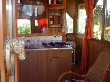 Фото номера Коттедж &quot;Transylvania Cowboy&quot; Загородные дома Transylvania Cowboy Cottage г. Клуж-Напока 7