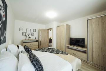 Фото номера Улучшенные апартаменты Апарт-отели Diandra Residence г. Клуж-Напока 30