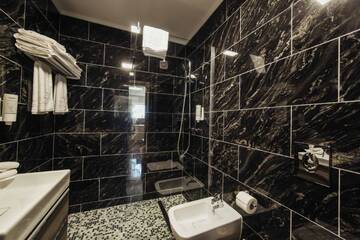 Фото номера Улучшенные апартаменты Апарт-отели Diandra Residence г. Клуж-Напока 27